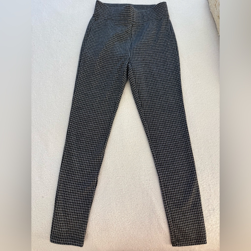 LOFT Monochrome Houndstooth Pants